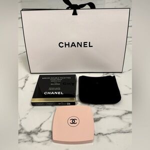 CHANEL double facettes mirror in 111 BALLERINA, NIB